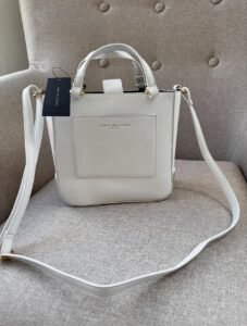 Tommy Hilfiger Cross Bag - Image 2