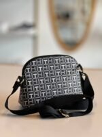 Tommy Hilfiger Cross Bag - Image 4