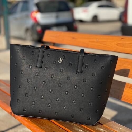 Tommy Hilfiger Handbag