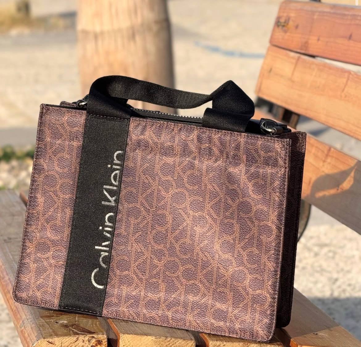 photo_2026-01-08_17-50-14 Calvin Klein Cross Bag - Image 1