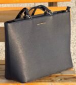 Tommy Hilfiger Handbag - Image 3