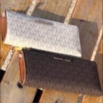 Michael Kors Wallet - Image 3