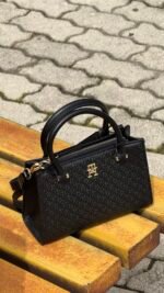 Tommy Hilfiger Cross Bag - Image 3