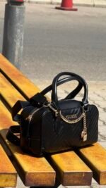 Guess Crossbag - Image 3