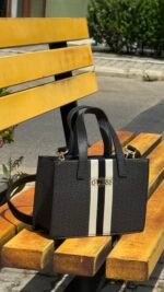 Guess Crossbag - Image 3