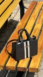 Guess Crossbag - Image 2