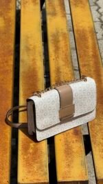 Guess Crossbag - Image 3