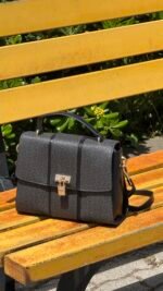 Guess Crossbag - Image 4