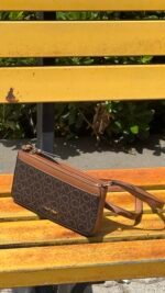 Calvin Klein Crossbag - Image 2