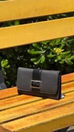 Guess Wallet - Image 4