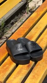 Guess Slipper - Image 3