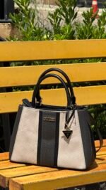 Guess Handbag - Image 4