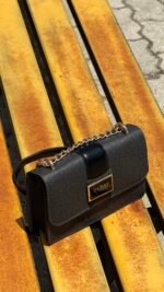 Guess Crossbag - Image 2