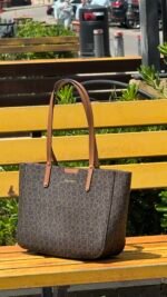 Calvin Klein Handbag - Image 4
