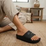 Guess Slipper