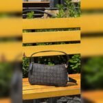 Guess Shoulder bag