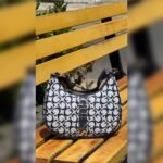 Guess Crossbag - Image 5