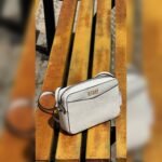 Guess Crossbag - Image 7